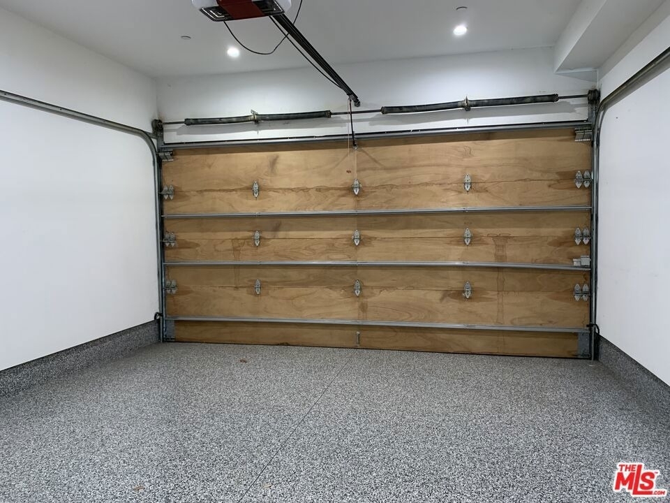 11341 Pearl Street - Photo 8