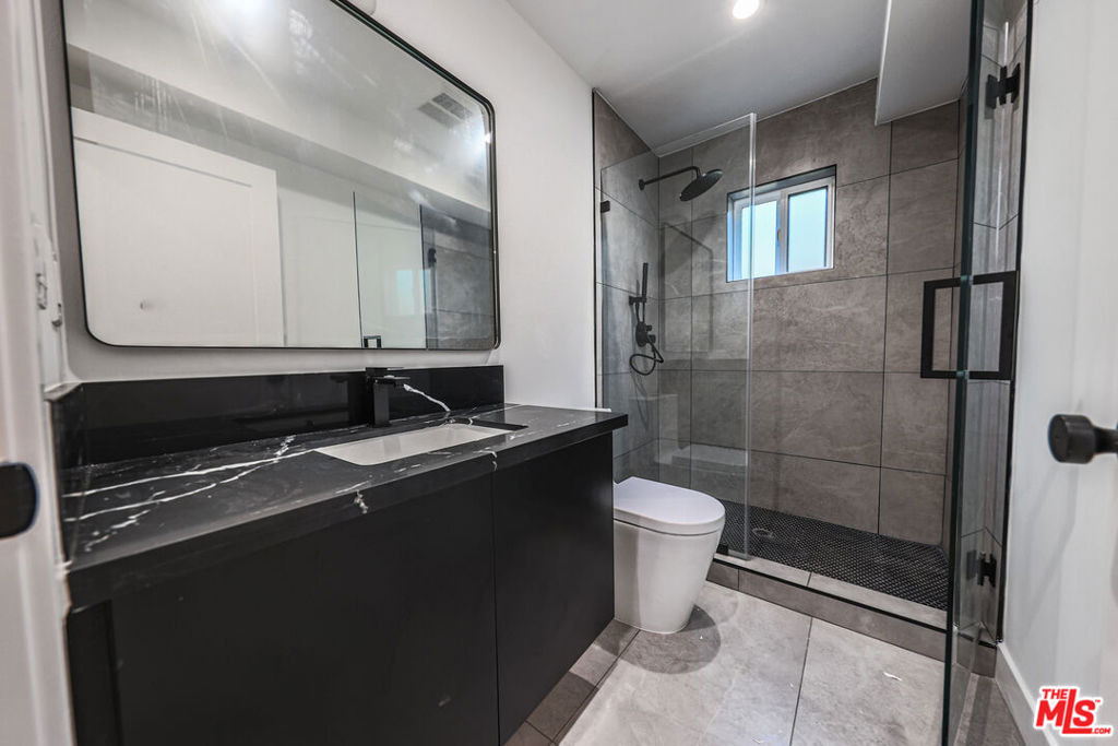 1525 S Carmelina Avenue - Photo 9