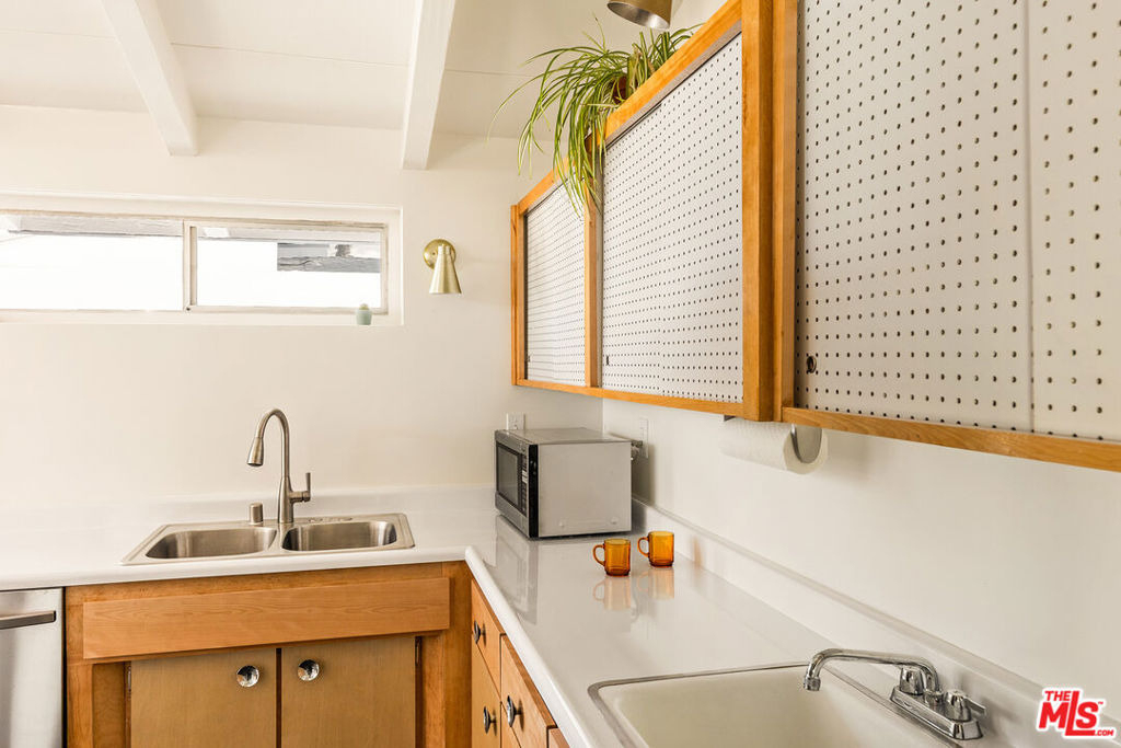 6283 Lubao Avenue - Photo 10