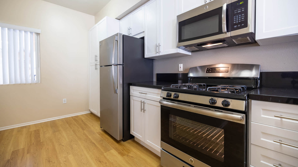 3801 E Pacific Coast Hwy - Photo 3