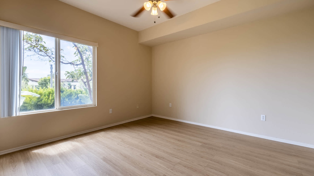3801 E Pacific Coast Hwy - Photo 10