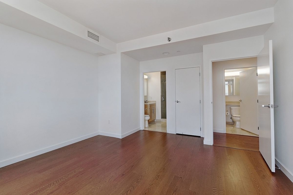 College Point Boulevard - Photo 21