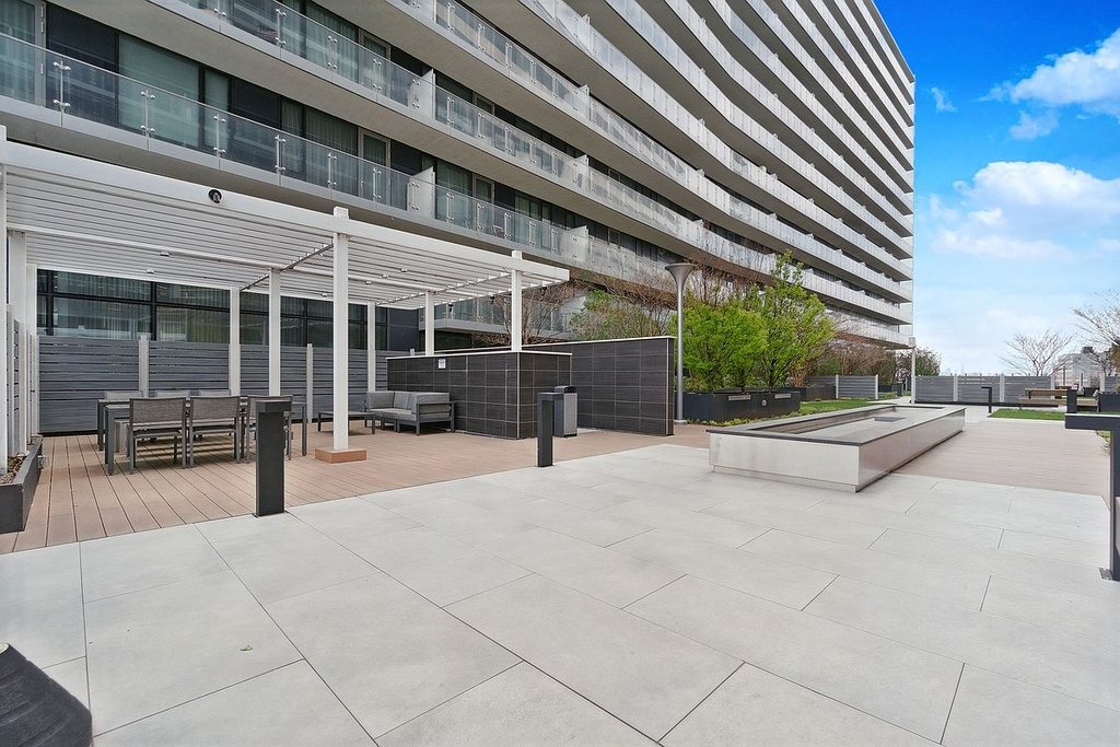 College Point Boulevard - Photo 7