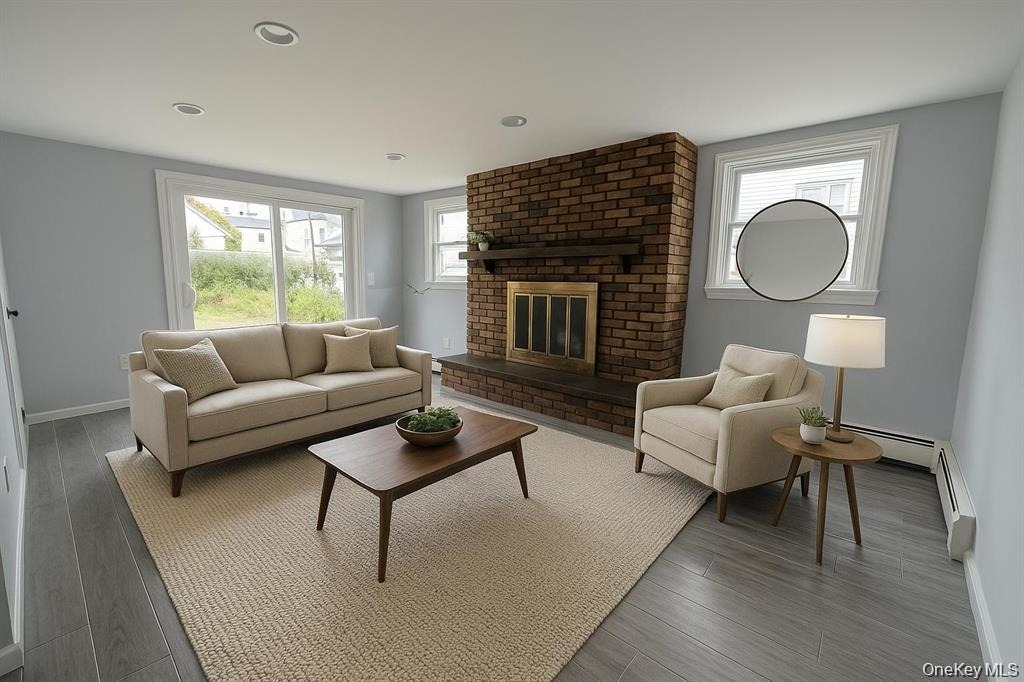 324 Buckingham Road - Photo 2