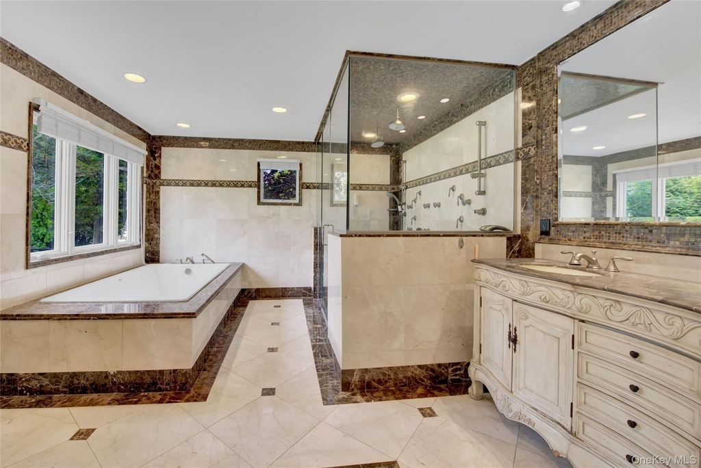 1719 Cedar Swamp Road - Photo 13