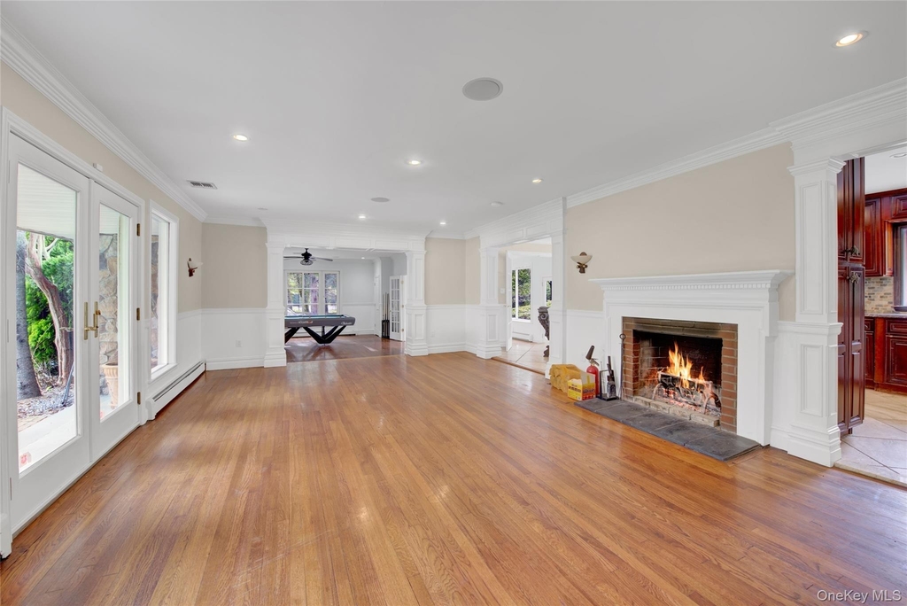 1719 Cedar Swamp Road - Photo 3