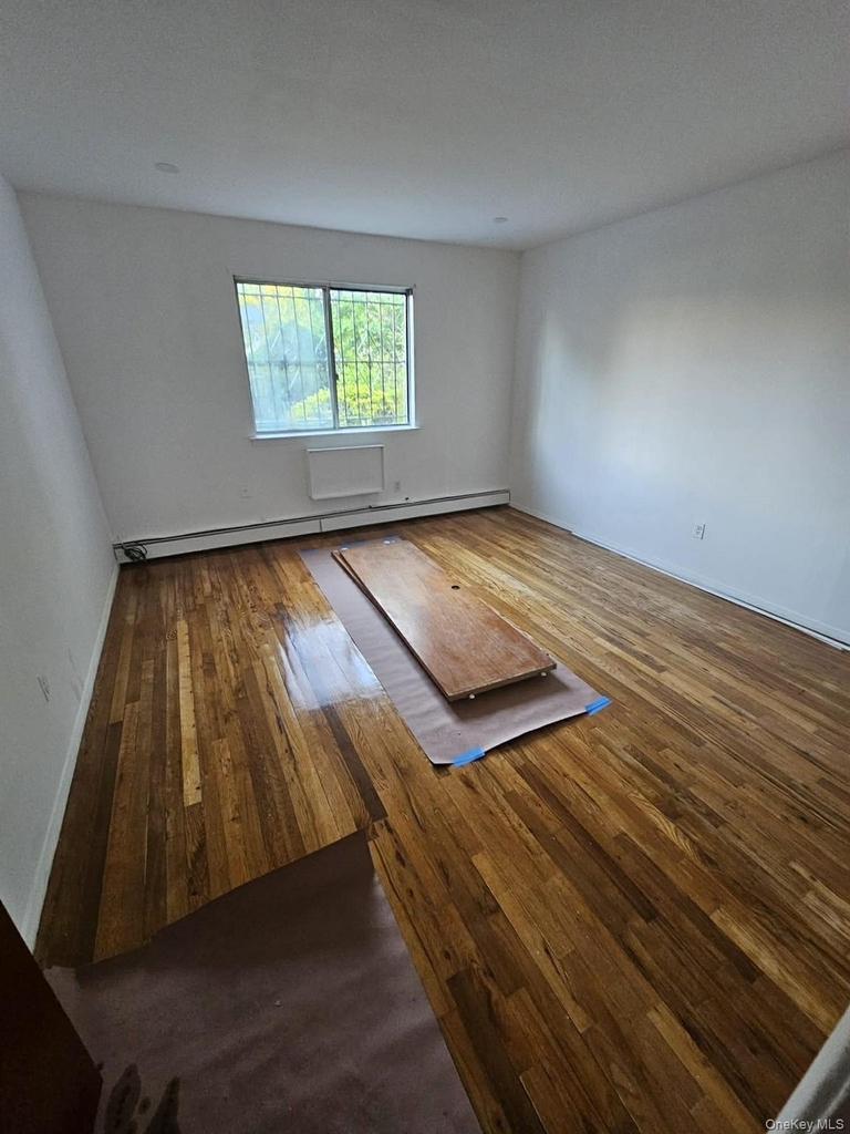 179-12 145th Avenue - Photo 4