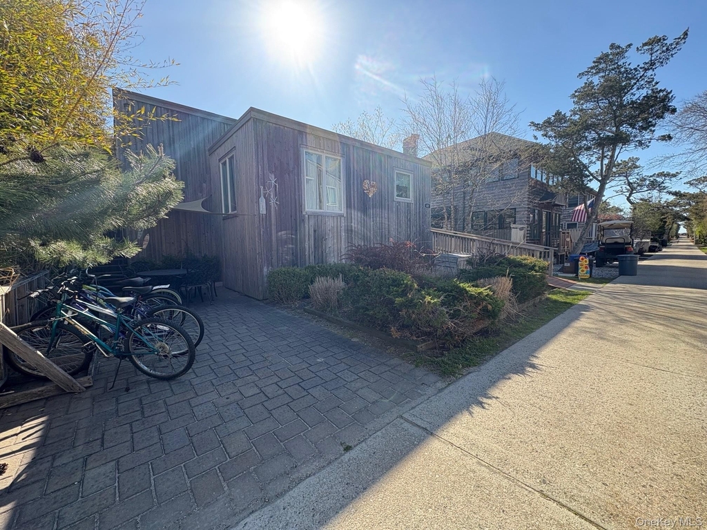 431 Dehnhoff Walk - Photo 1