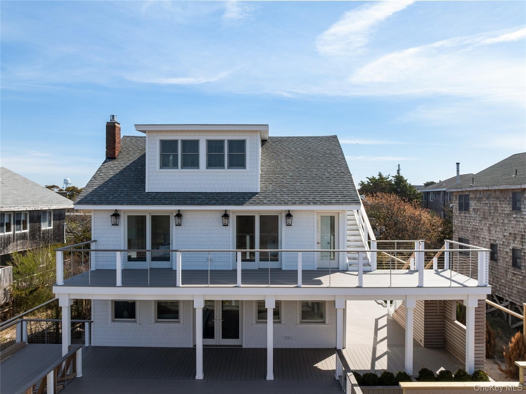 105 Clipper Road - Photo 0