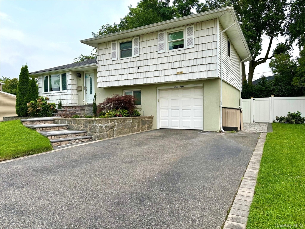 68 Jamaica Avenue - Photo 0
