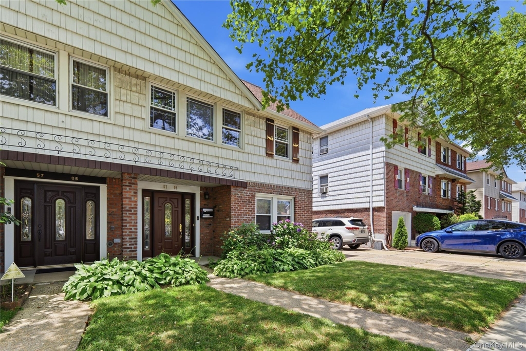 57-04 Cloverdale Boulevard - Photo 1