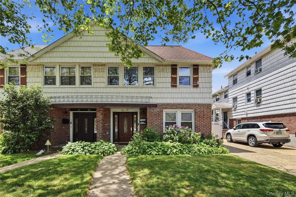 57-04 Cloverdale Boulevard - Photo 0