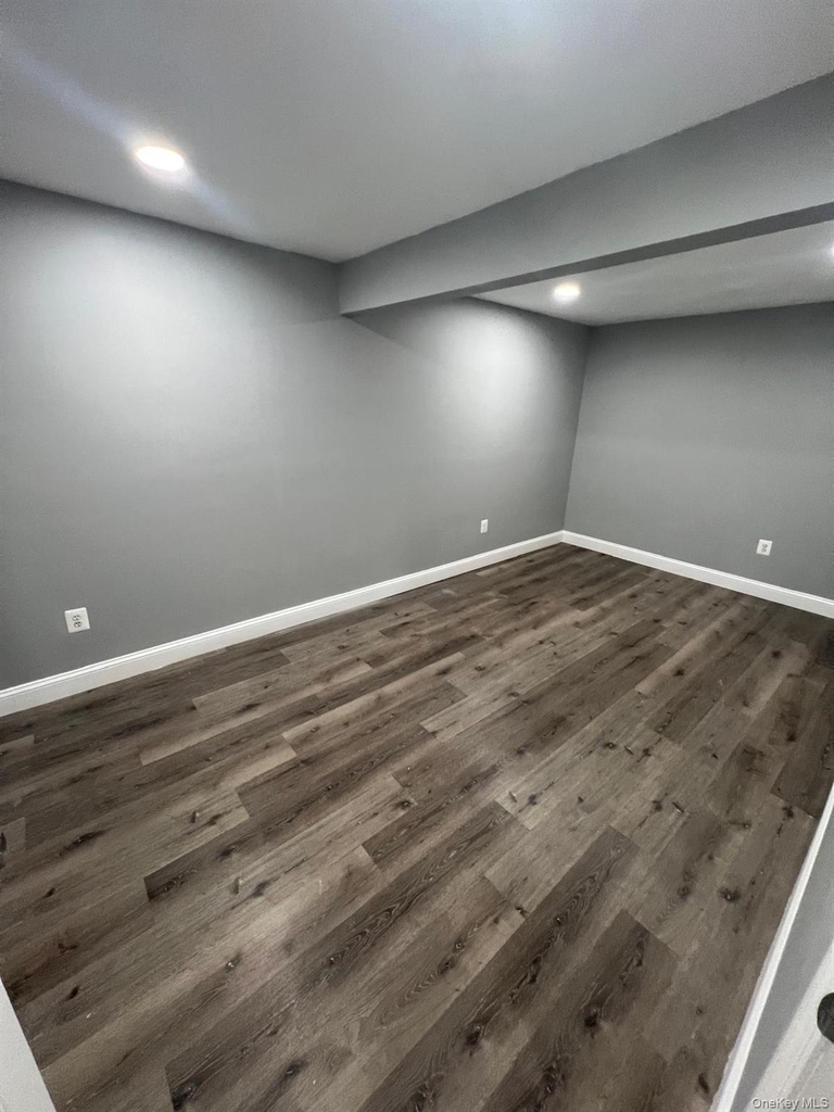 15 Beach Avenue - Photo 3