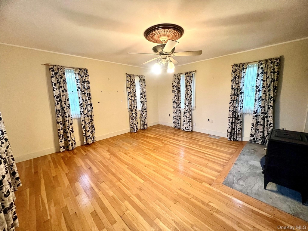 57 Hubbard Road - Photo 4