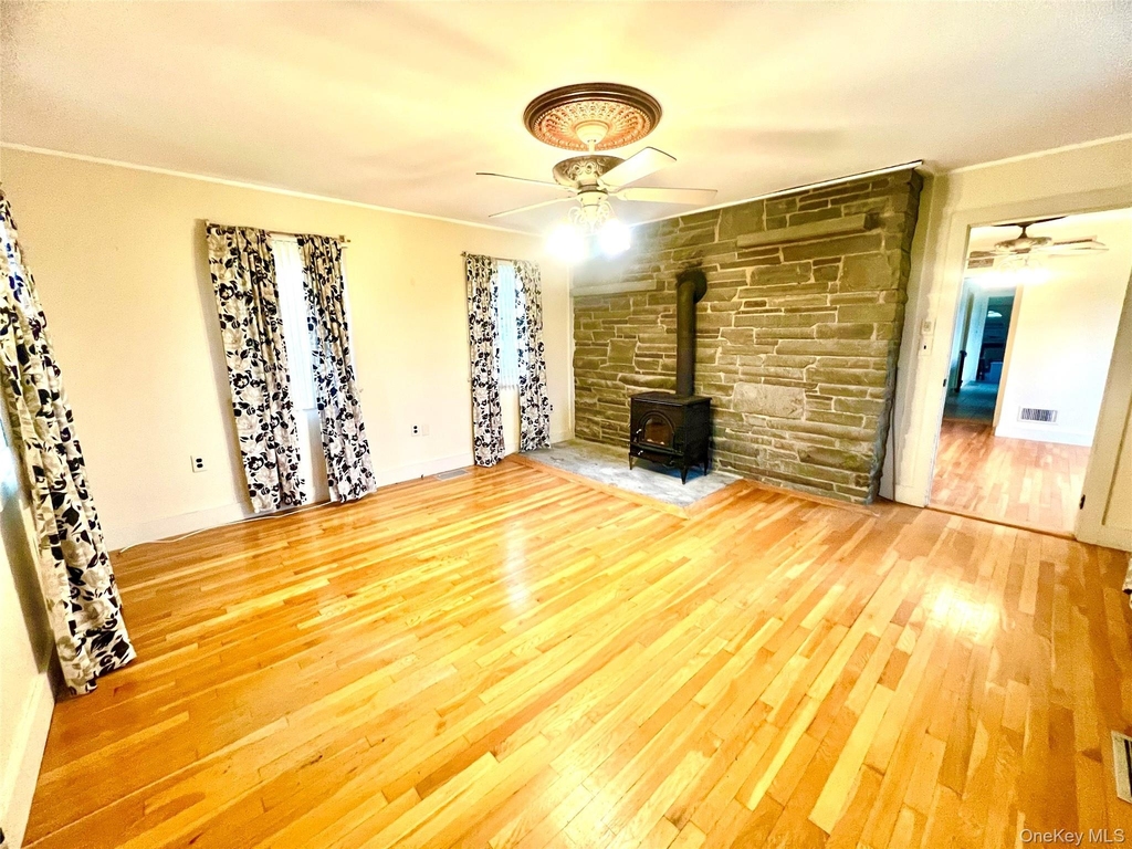 57 Hubbard Road - Photo 5