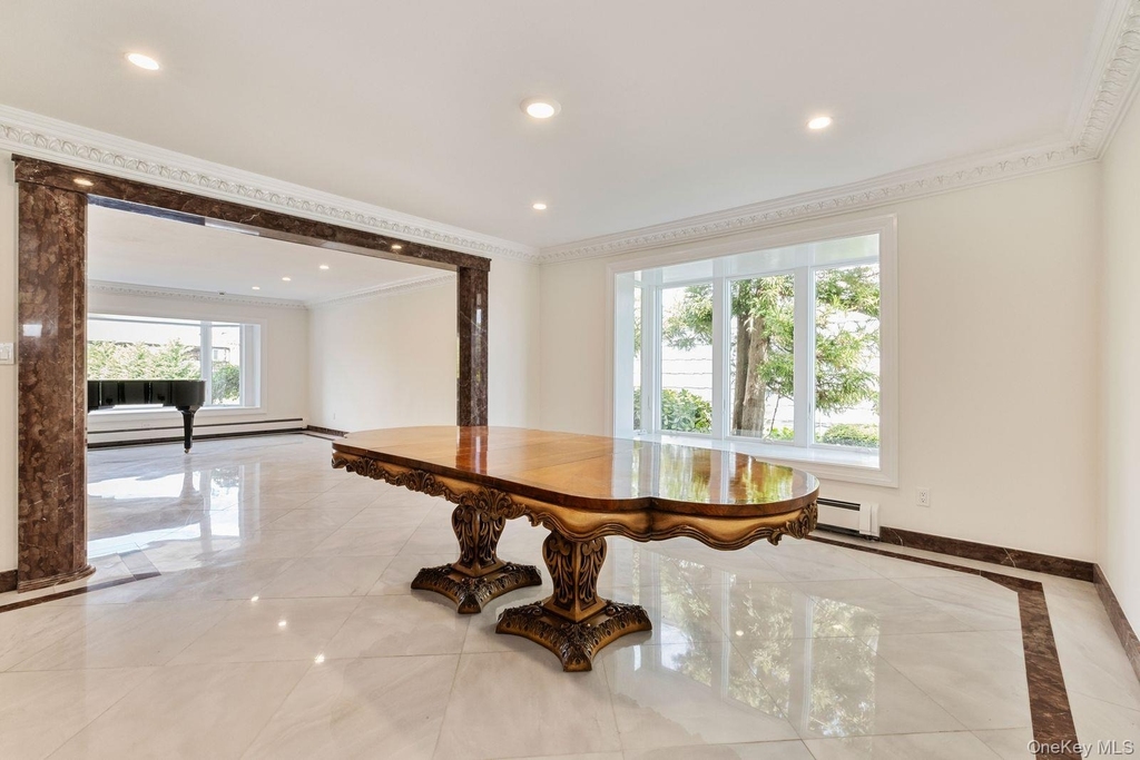 49 Harborview W - Photo 2