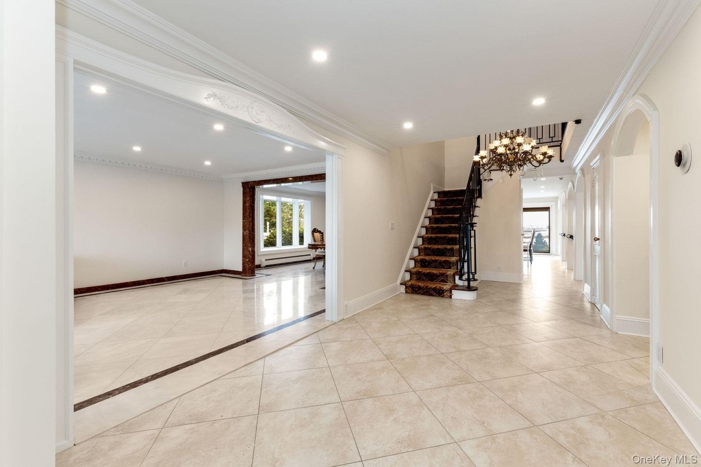 49 Harborview W - Photo 1