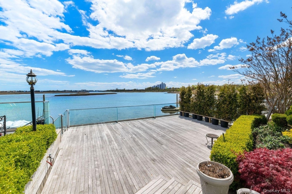 49 Harborview W - Photo 23