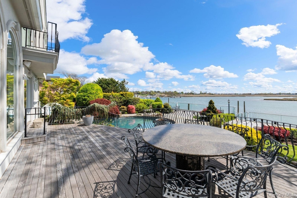 49 Harborview W - Photo 18