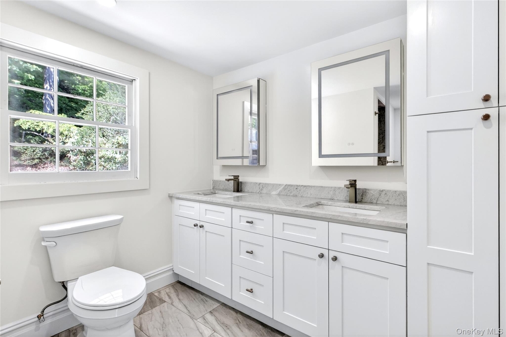 94 Main Street - Photo 17