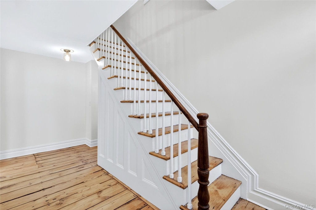 94 Main Street - Photo 19