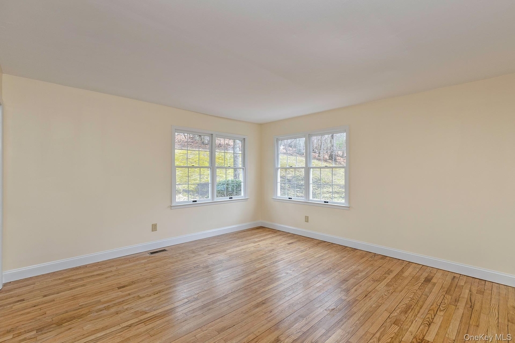 451 River Road - Photo 14