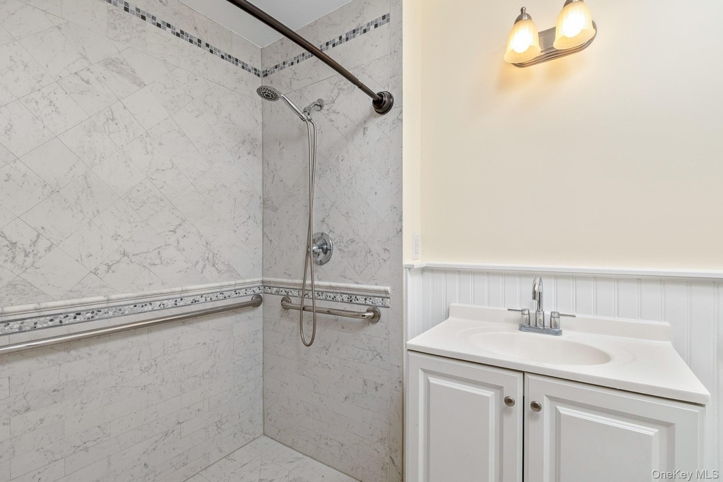 451 River Road - Photo 16