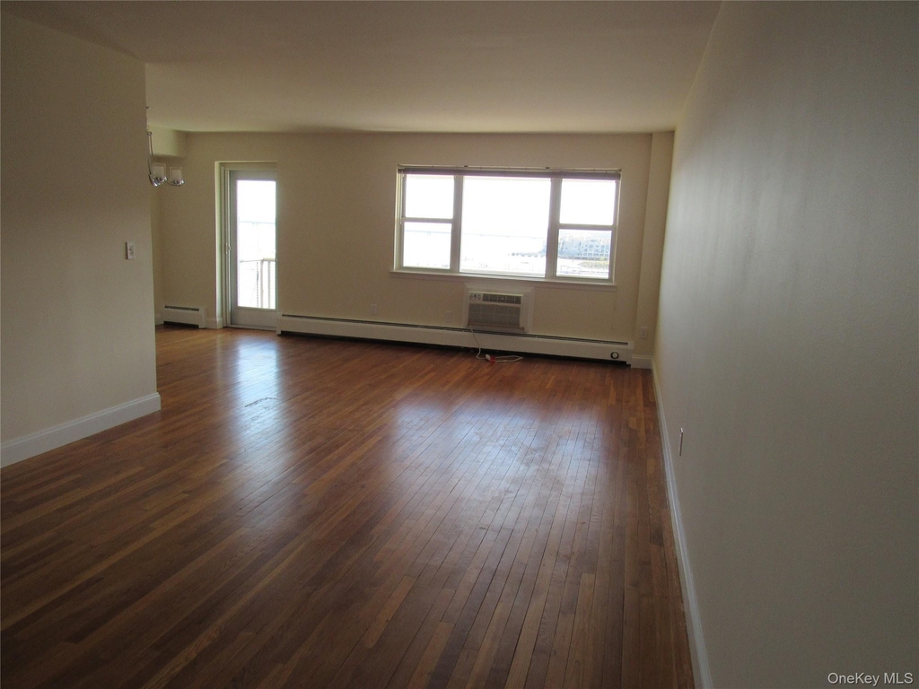 103 Gedney Street - Photo 7
