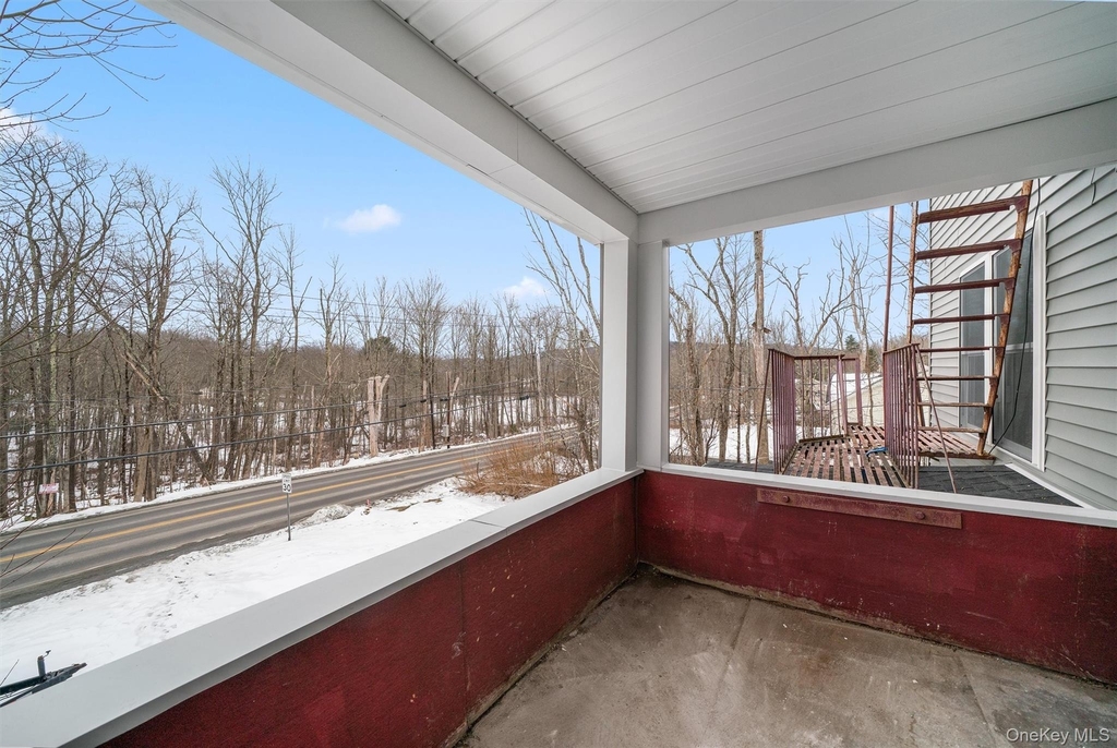 303 Main Street - Photo 10