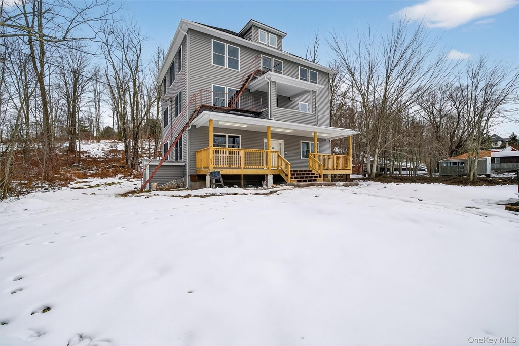 303 Main Street - Photo 1