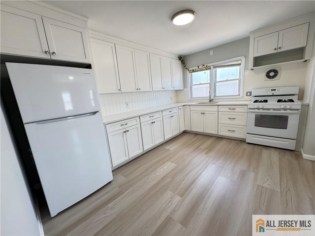 625 Bound Brook Unit #2 Road - Photo 2