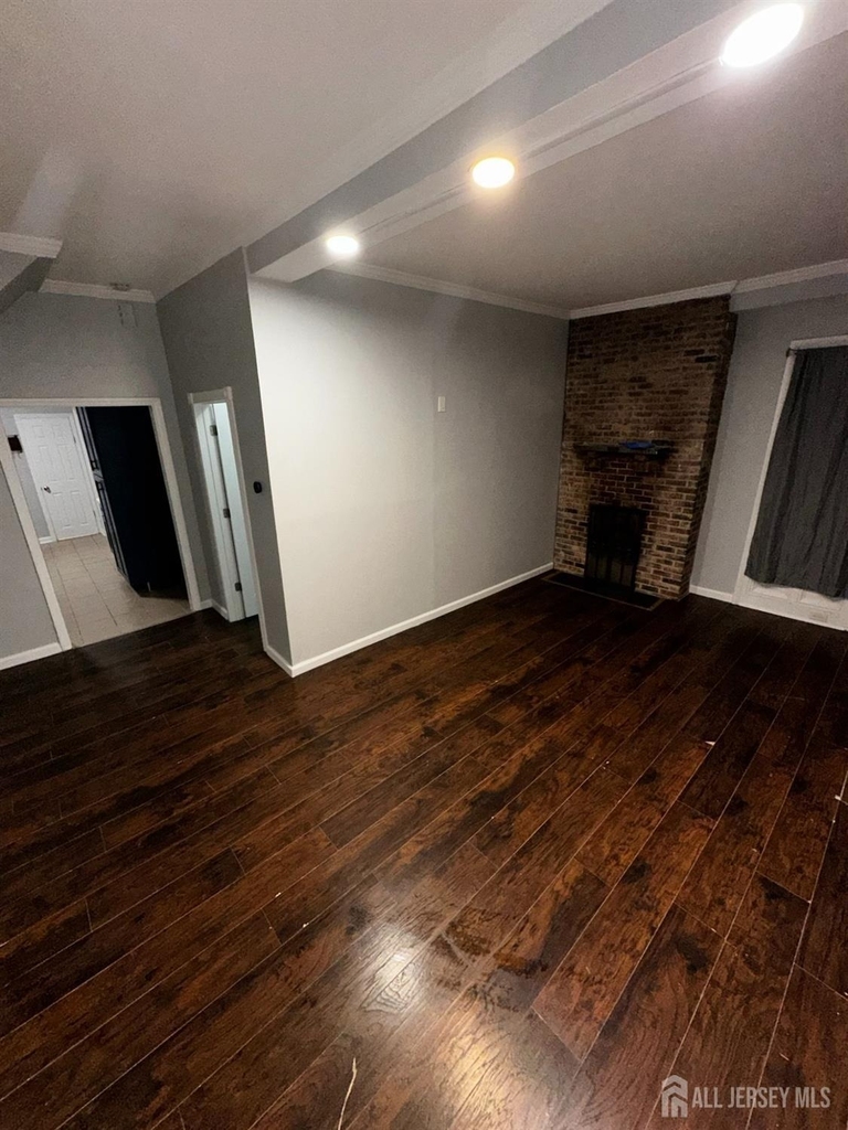 208 E 9th Street E - Photo 1