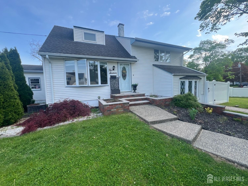 216 N Hill Rd Road - Photo 0