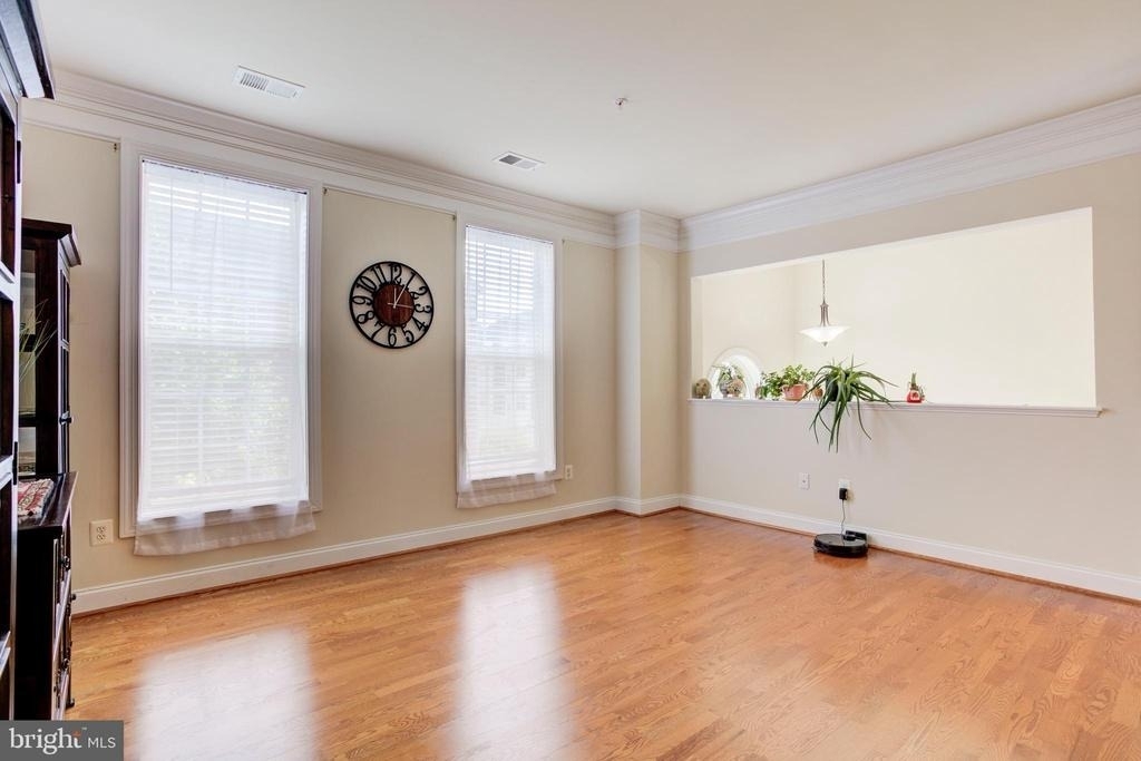 15160 Kentshire Drive - Photo 3