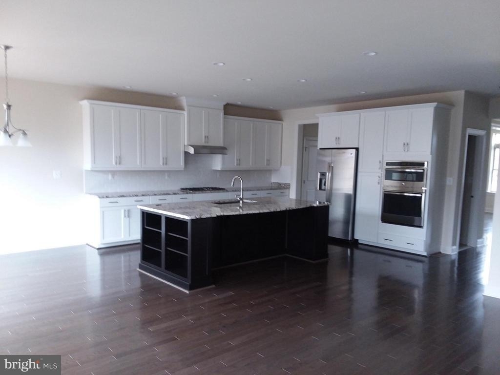 22595 Windsor Locks Square - Photo 8