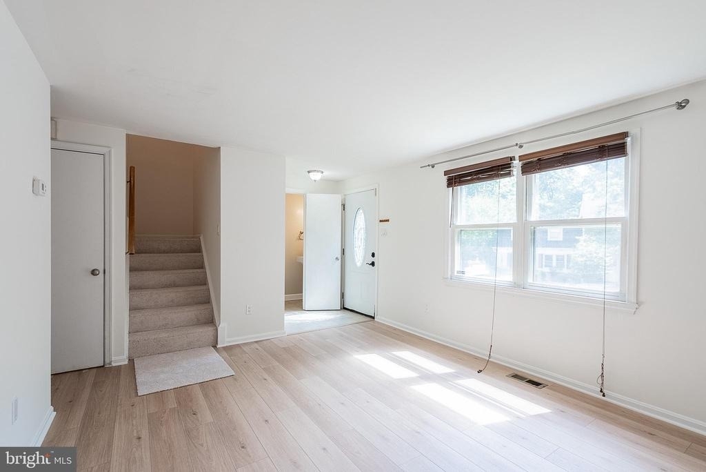 3048 Silent Valley Drive - Photo 9