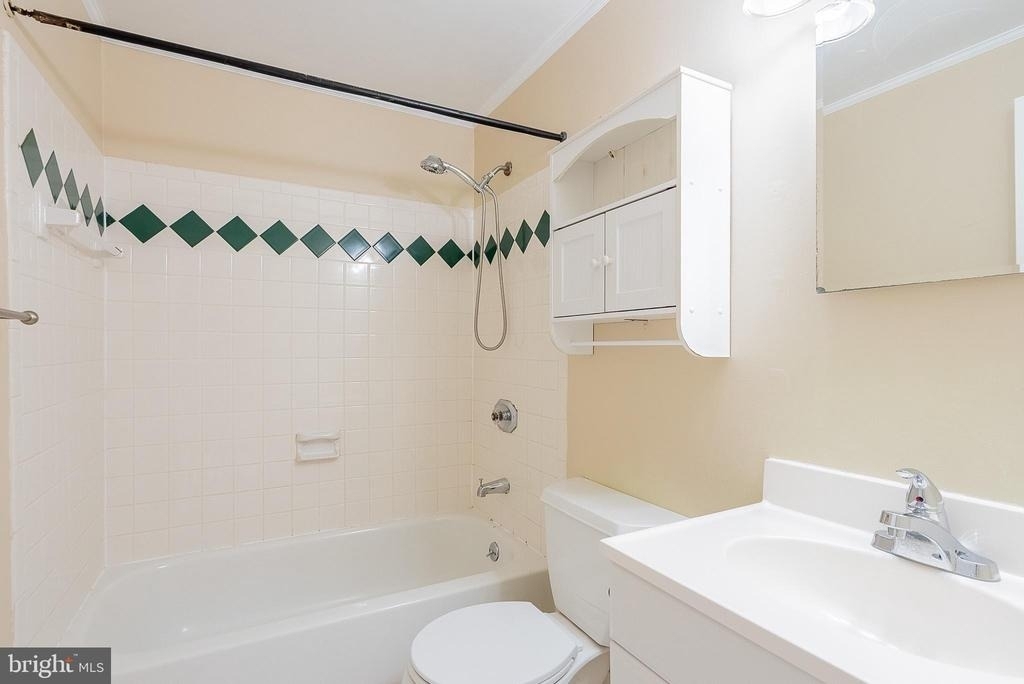 3048 Silent Valley Drive - Photo 25