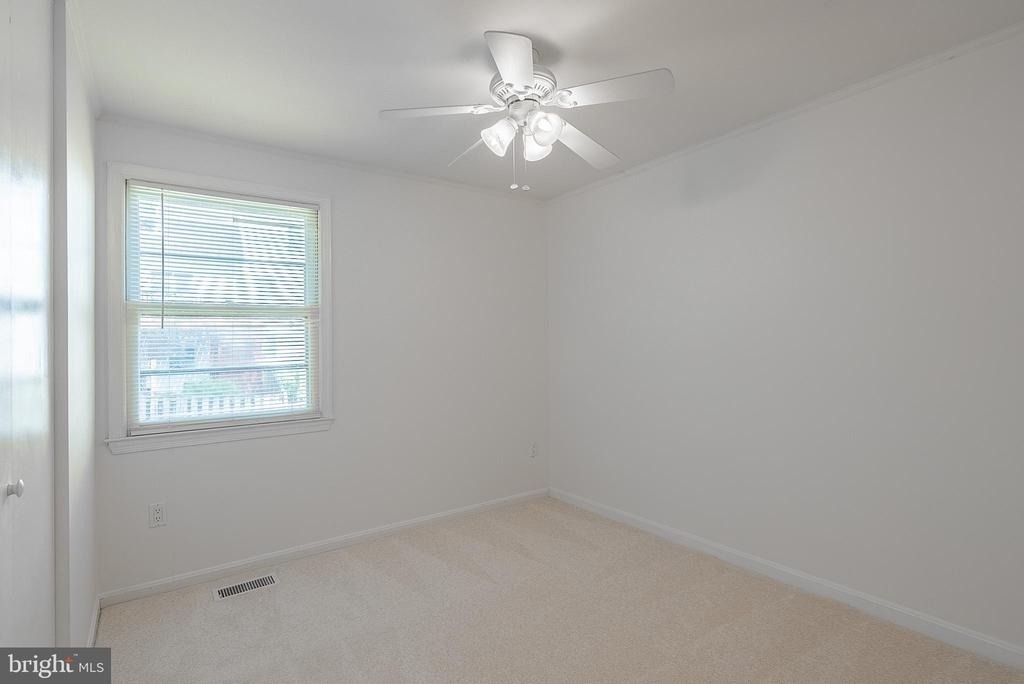 3048 Silent Valley Drive - Photo 20