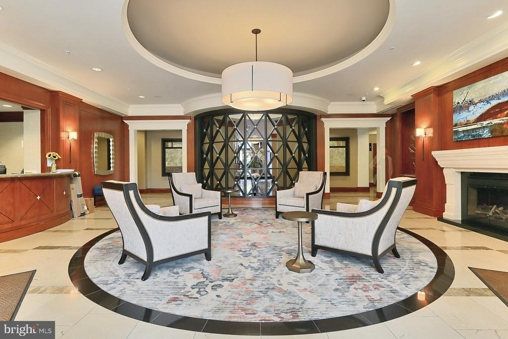 8220 Crestwood Heights Drive - Photo 4