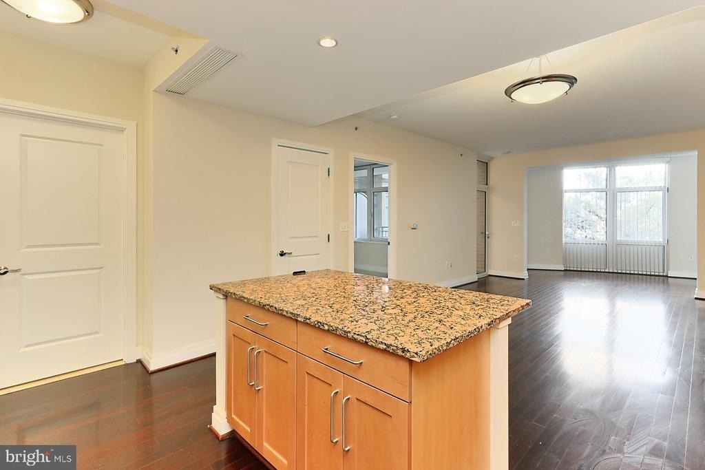8220 Crestwood Heights Drive - Photo 13