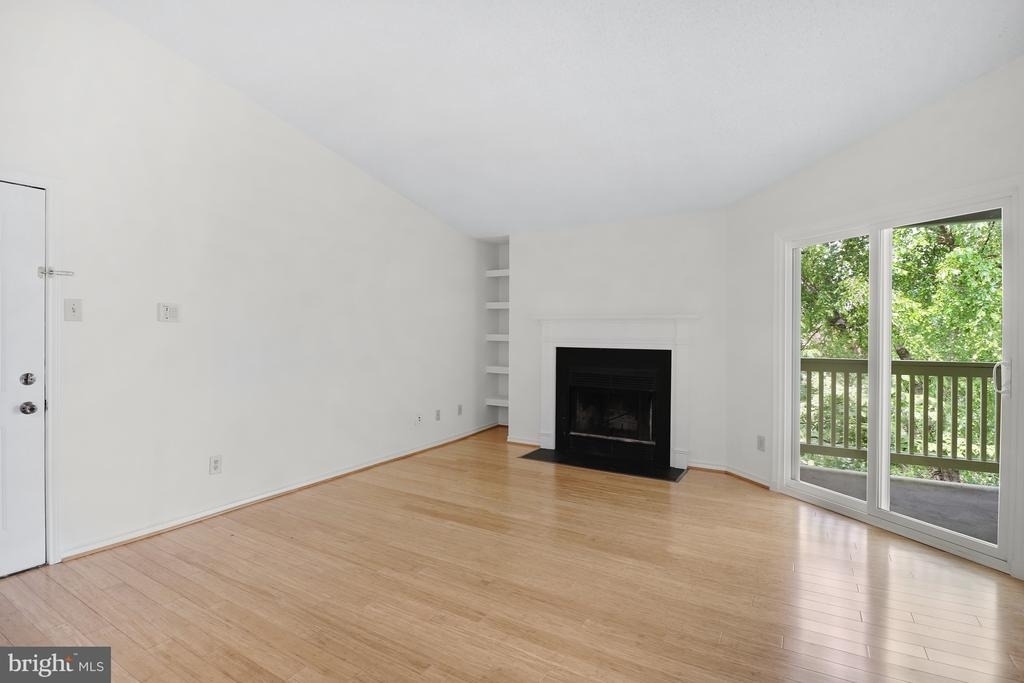 1535 Lincoln - Photo 5