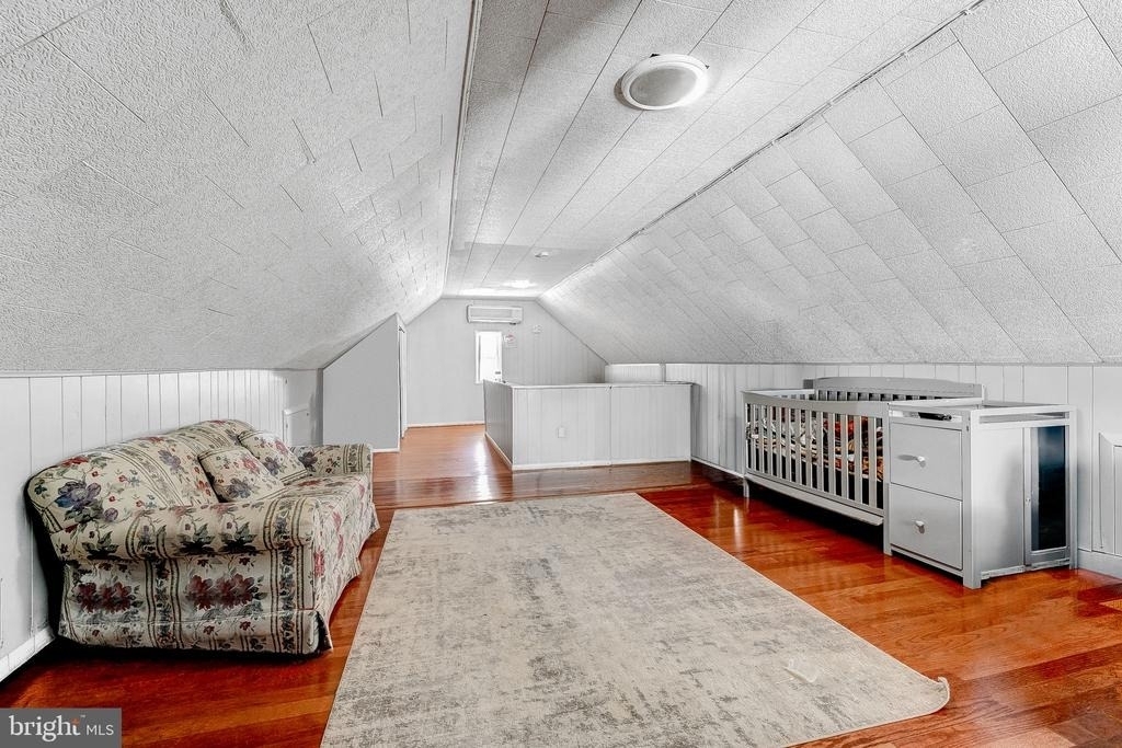 715 N George Mason Drive - Photo 16