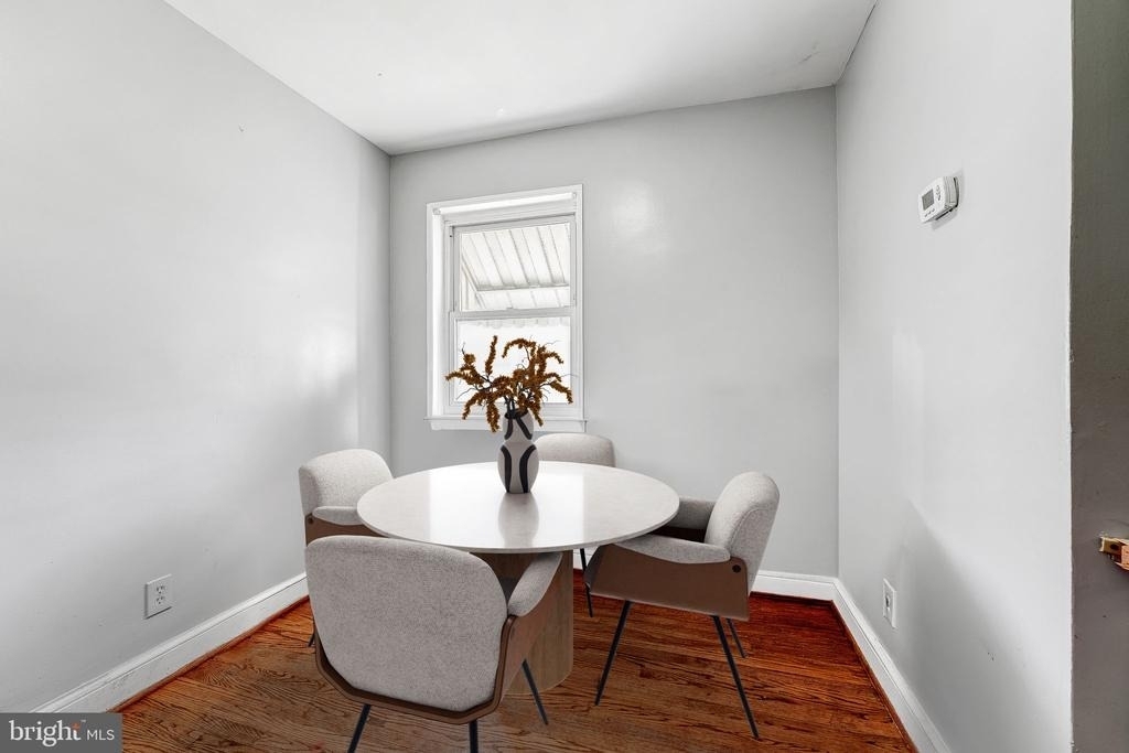 715 N George Mason Drive - Photo 7
