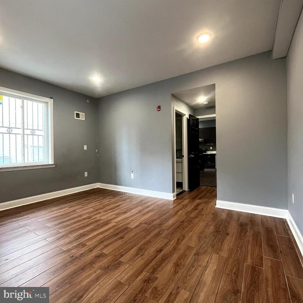 1306 N Carlisle Street - Photo 5
