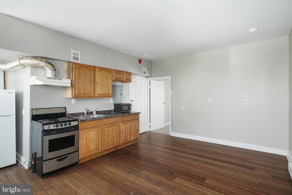 184 E Huntingdon Street - Photo 12