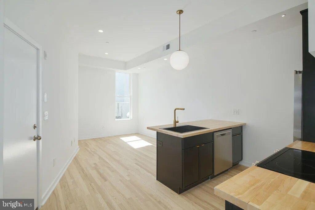 2331 Frankford Avenue - Photo 3