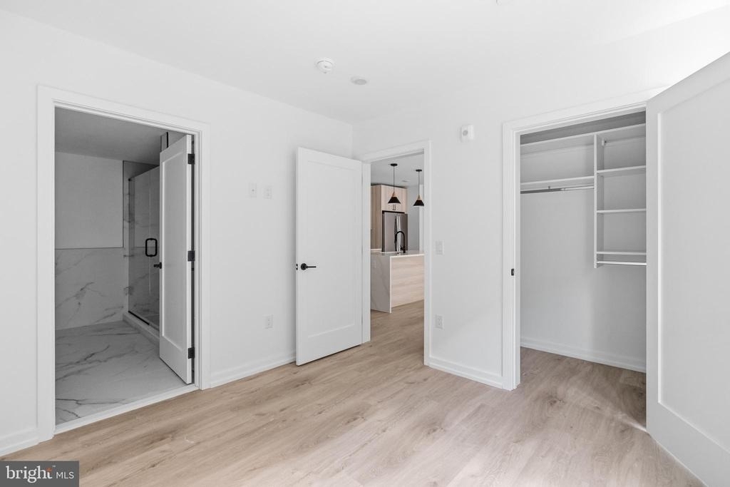 208 Vine Street - Photo 9