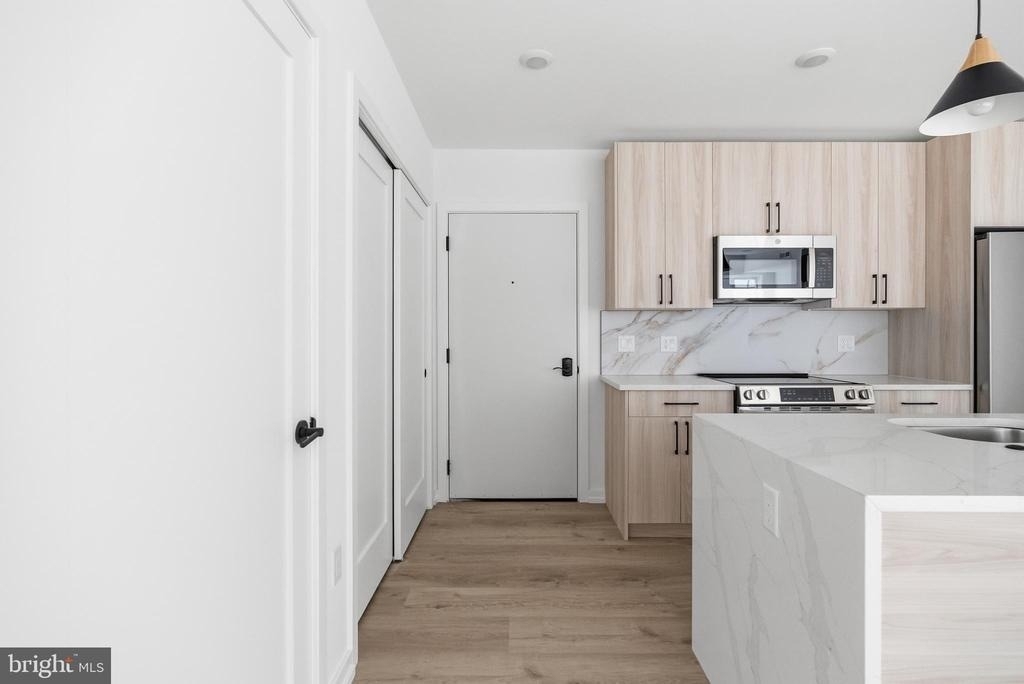 208 Vine Street - Photo 1