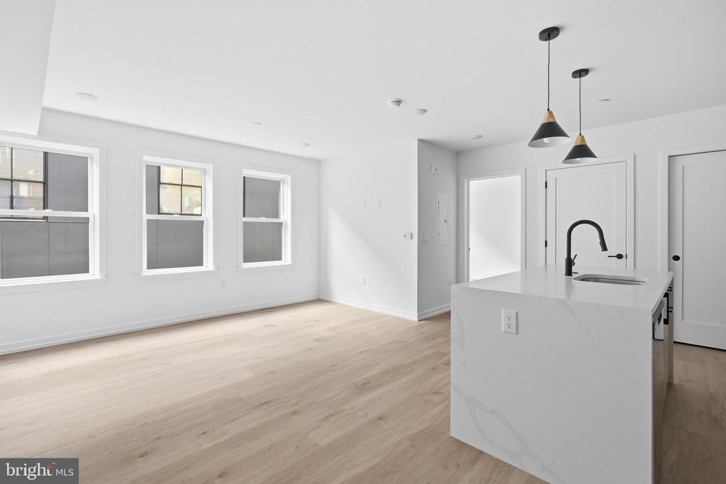 208 Vine Street - Photo 6