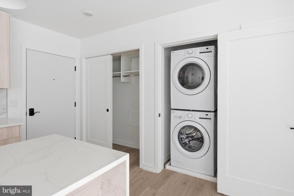 208 Vine Street - Photo 9